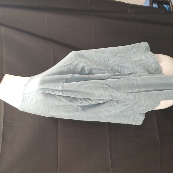 Universal Thread Swoop Neck SZ MD - Picture 3 of 8